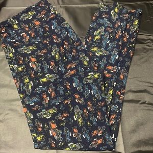 Car Lularoe Leggings Tall & Curvy